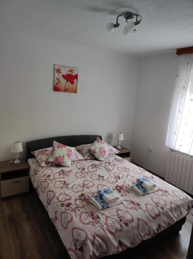 Apartment Sanja Smoljanac Extérieur photo